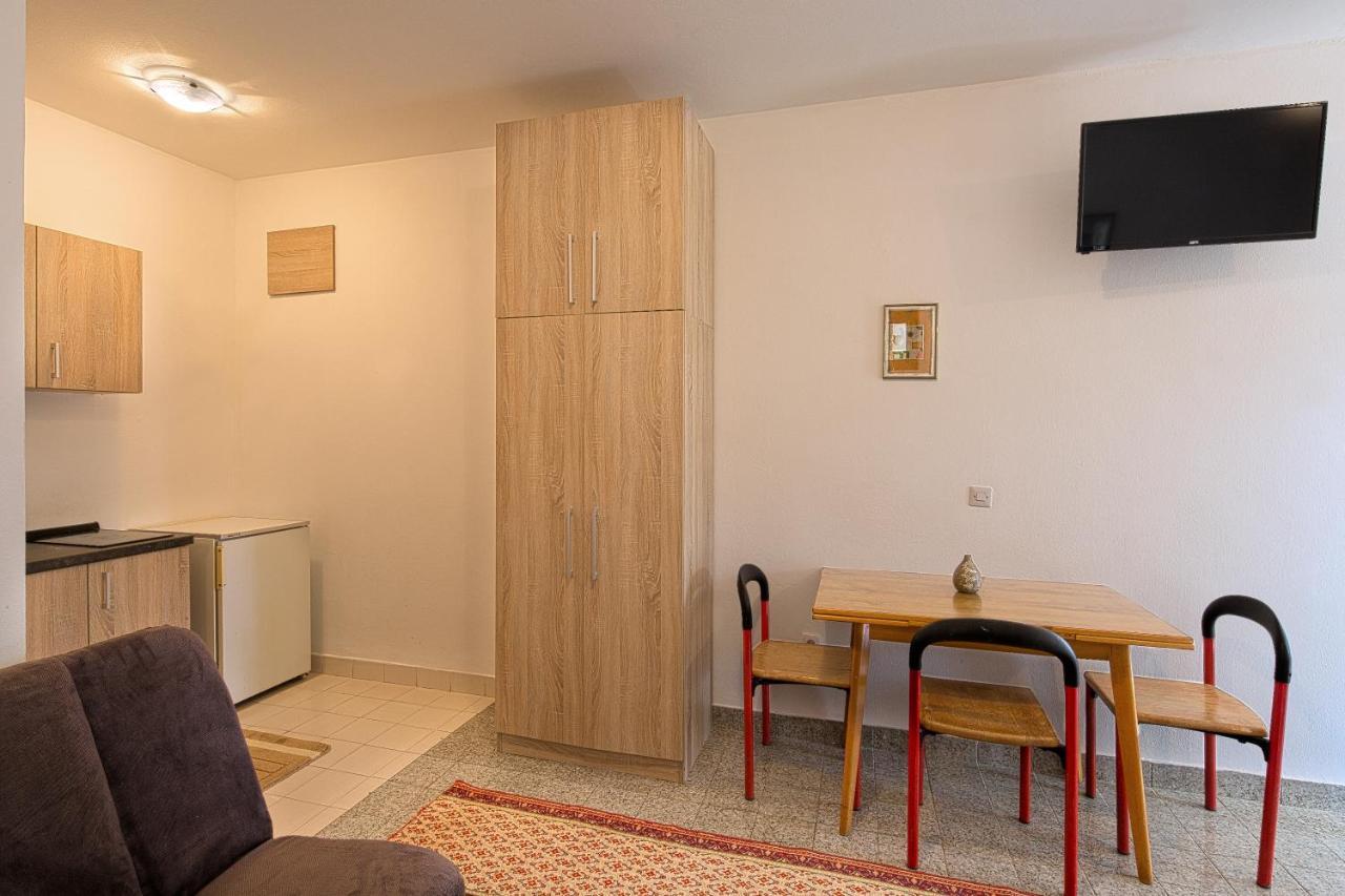 Guest House Madra Budva Kültér fotó